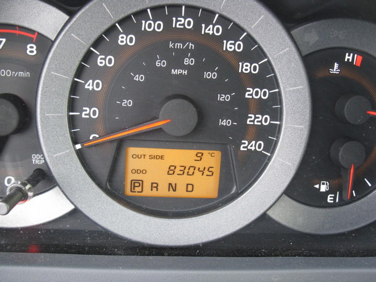 601933.9559165