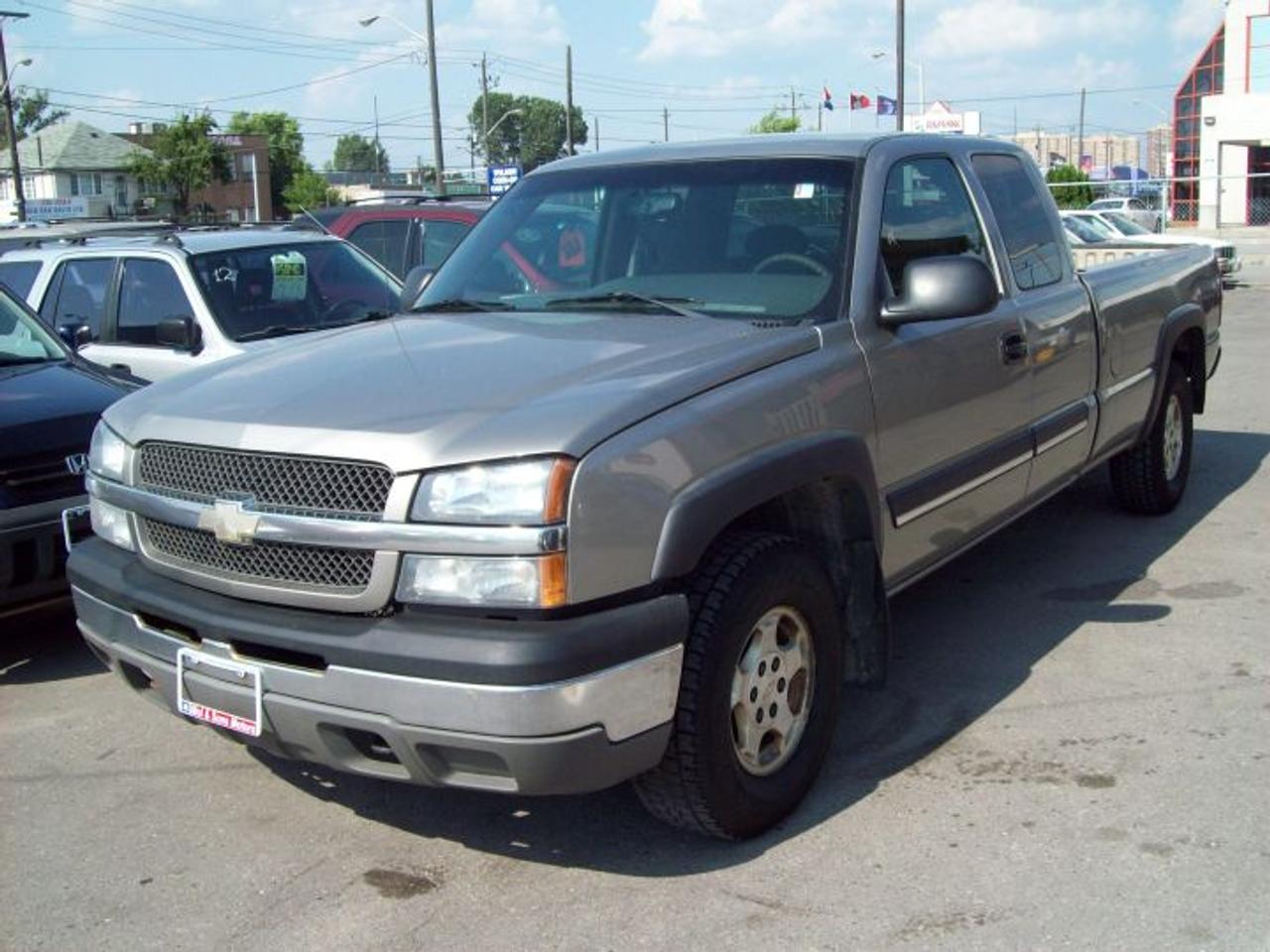 AUTO, V8, 4X4, 6 PASSENGER, EXT.CAB

SPECIAL SALE !!!
 
PRICE INCLUDES: 
- 13% TAX (HST)
- SAFETY CERTIFICATE
- EMISSION TEST
- VEHICLE HISTORY REPORT
- 1 YEAR/UNLIMITED KILOMETERS POWERTRAIN WARRANTY
   WITH TOWING AND TRIP INTERRUPTION BENEFITS
- UNDERBODY RUSTPROOFING

***FINANCING AVAILABLE*** EVERYONE APPROVED !