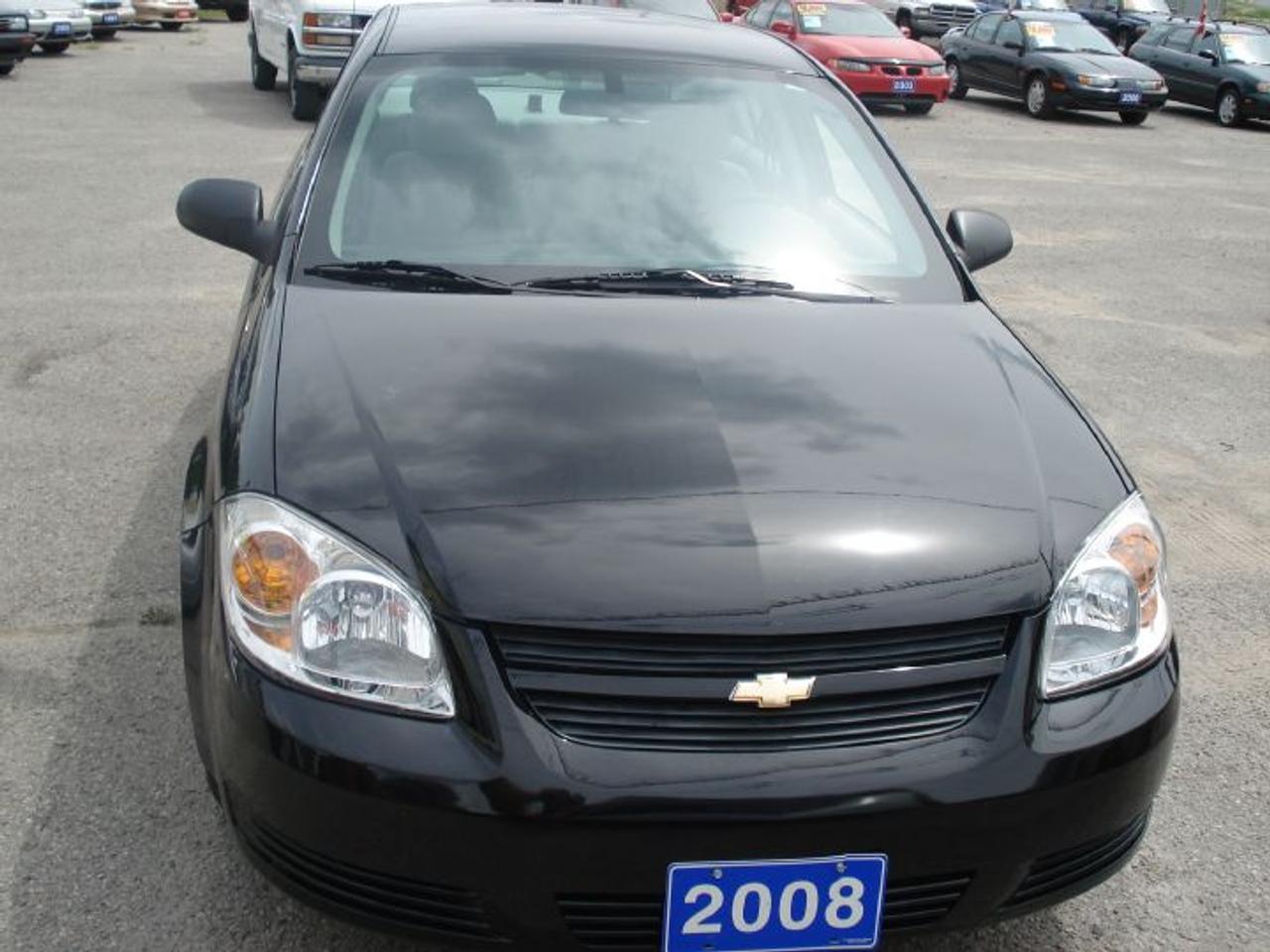 An Economic 2.2-liter inline four-cylinder engine(25 mpg city/36 mpg highway and 29 mpg combined)powers this LS. 
With 145 hp, 155 pound-feet of torque and a broad power band, that engine makes the Cobalt one of the faster 
economy cars available. Call 905-640-1210 TODAY.