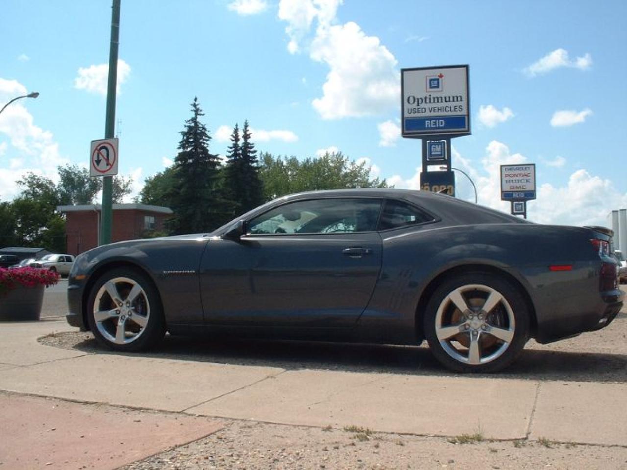 Used 2010 Chevrolet Camaro 2SS for sale in Outlook, SK