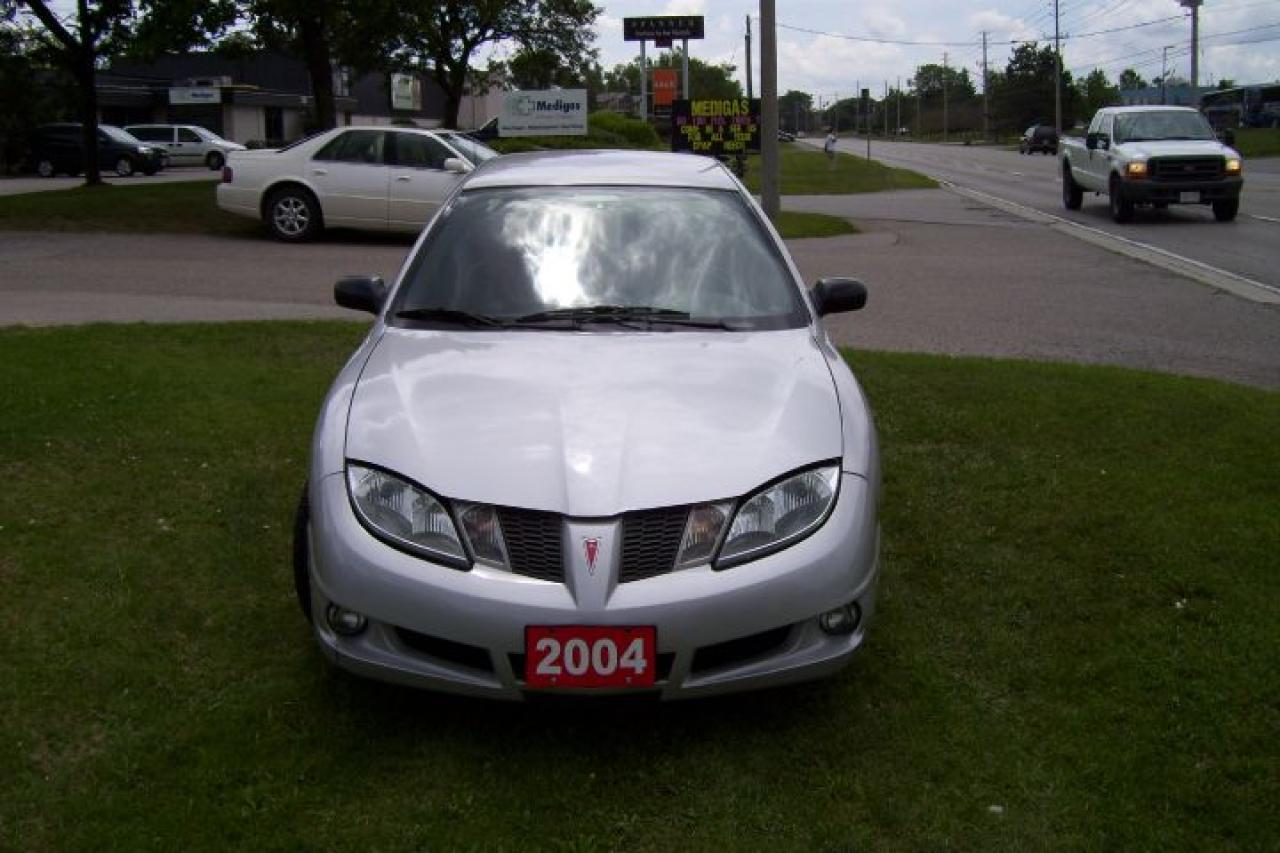 Used 2004 Pontiac Sunfire AUTOMATIC, GOOD SHAPE for sale in Kitchener, ON