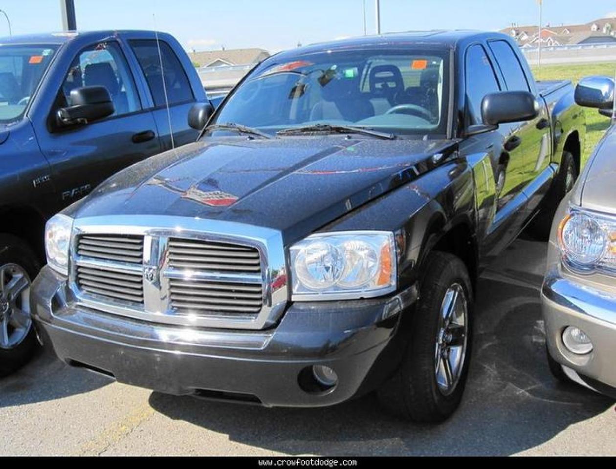 Used 2007 Dodge Dakota Quad Cab 4X4 SLT + for sale in Calgary, AB