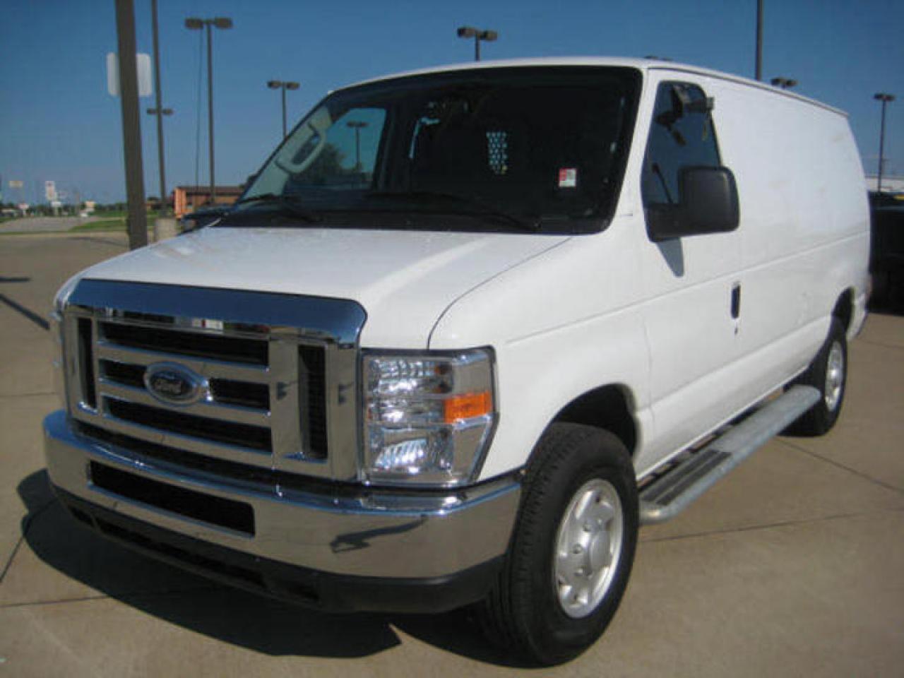 Used 2009 Ford Econoline E250 CARGO VAN for sale in Chilliwack, BC