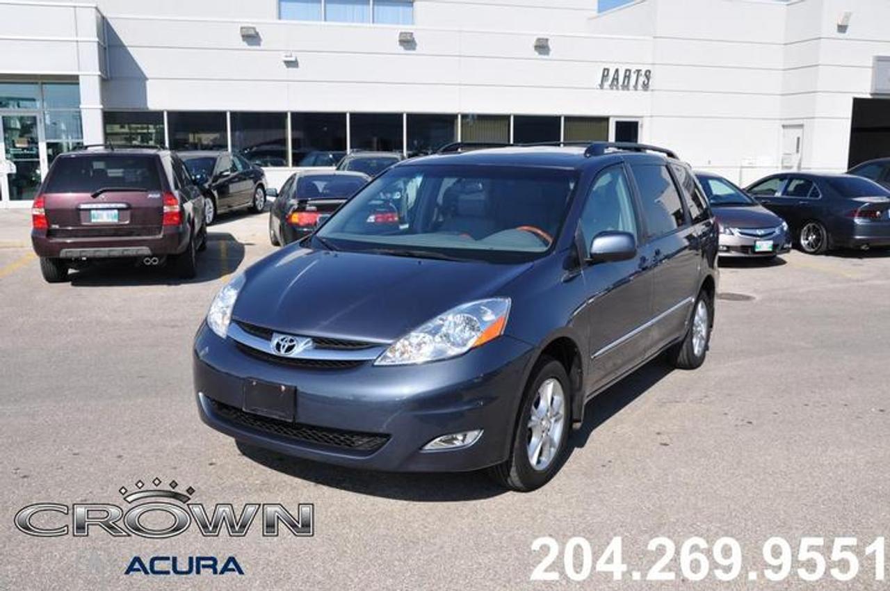 This is the perfect people mover all with style and comfortability.  With the heated leather seating, moonroof and Navigation this AWD Sienna will give you the confidence to go anywhere.