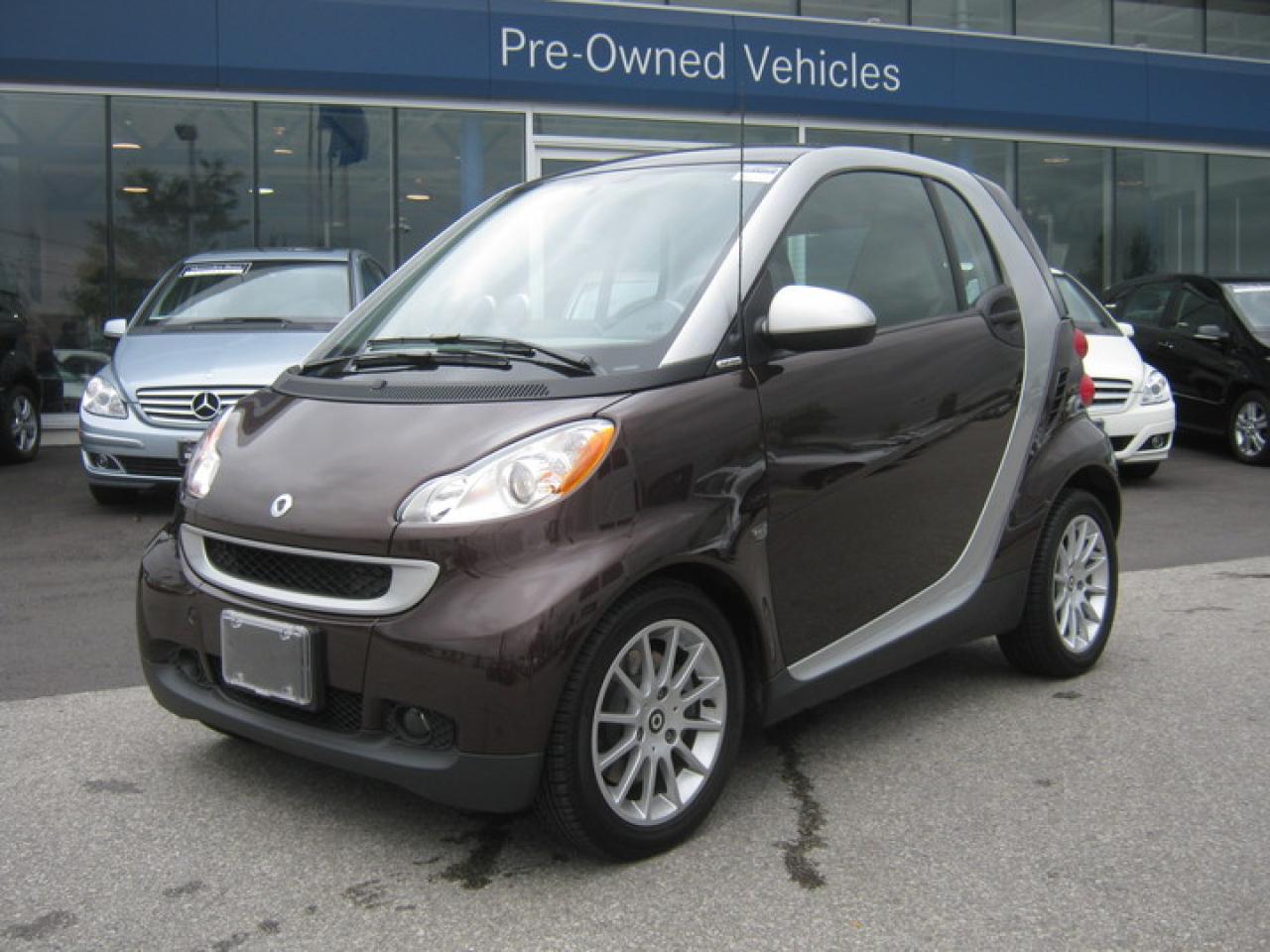 Used 2010 Smart fortwo coupe  for sale in Maple, ON