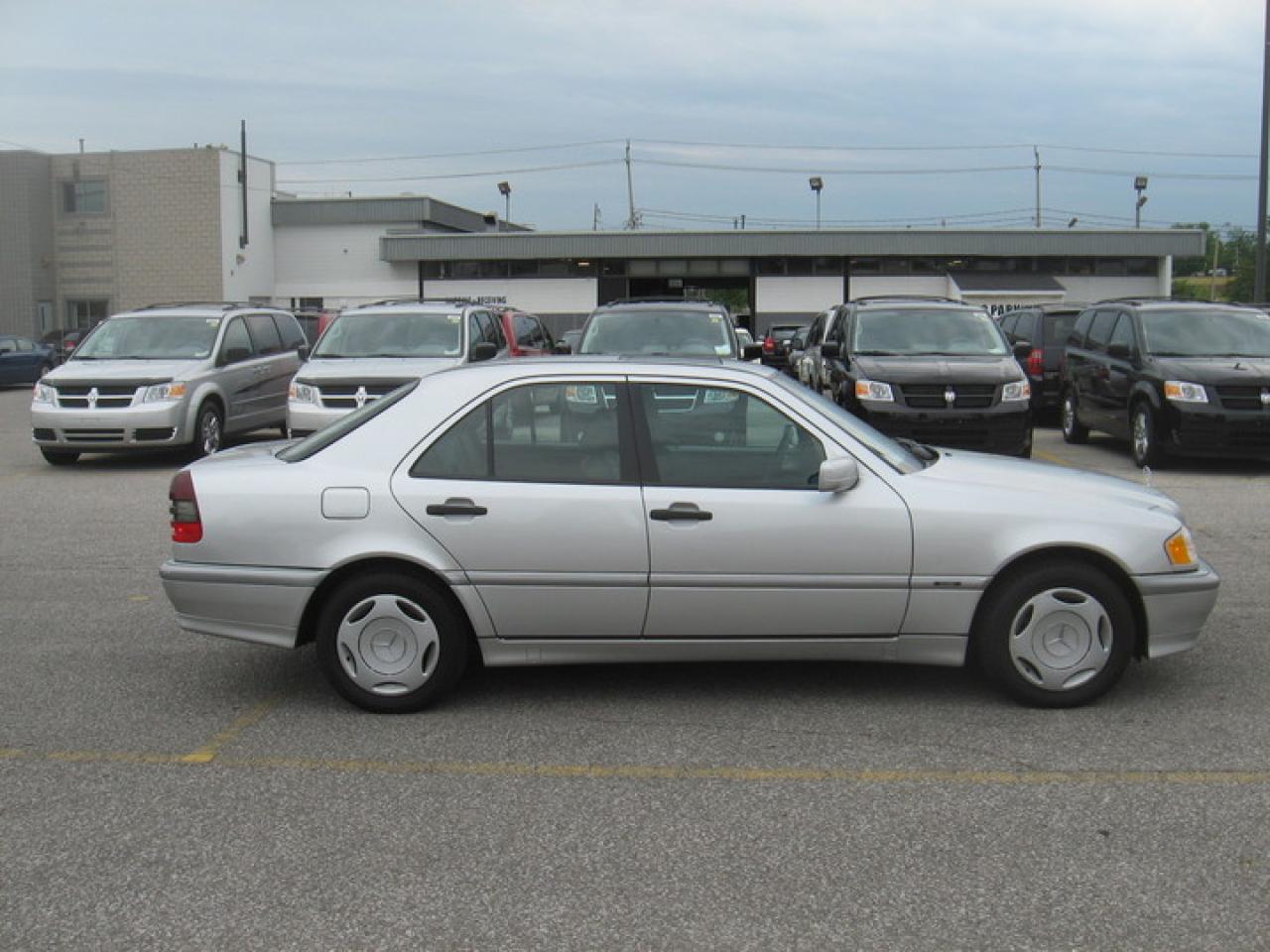 602533