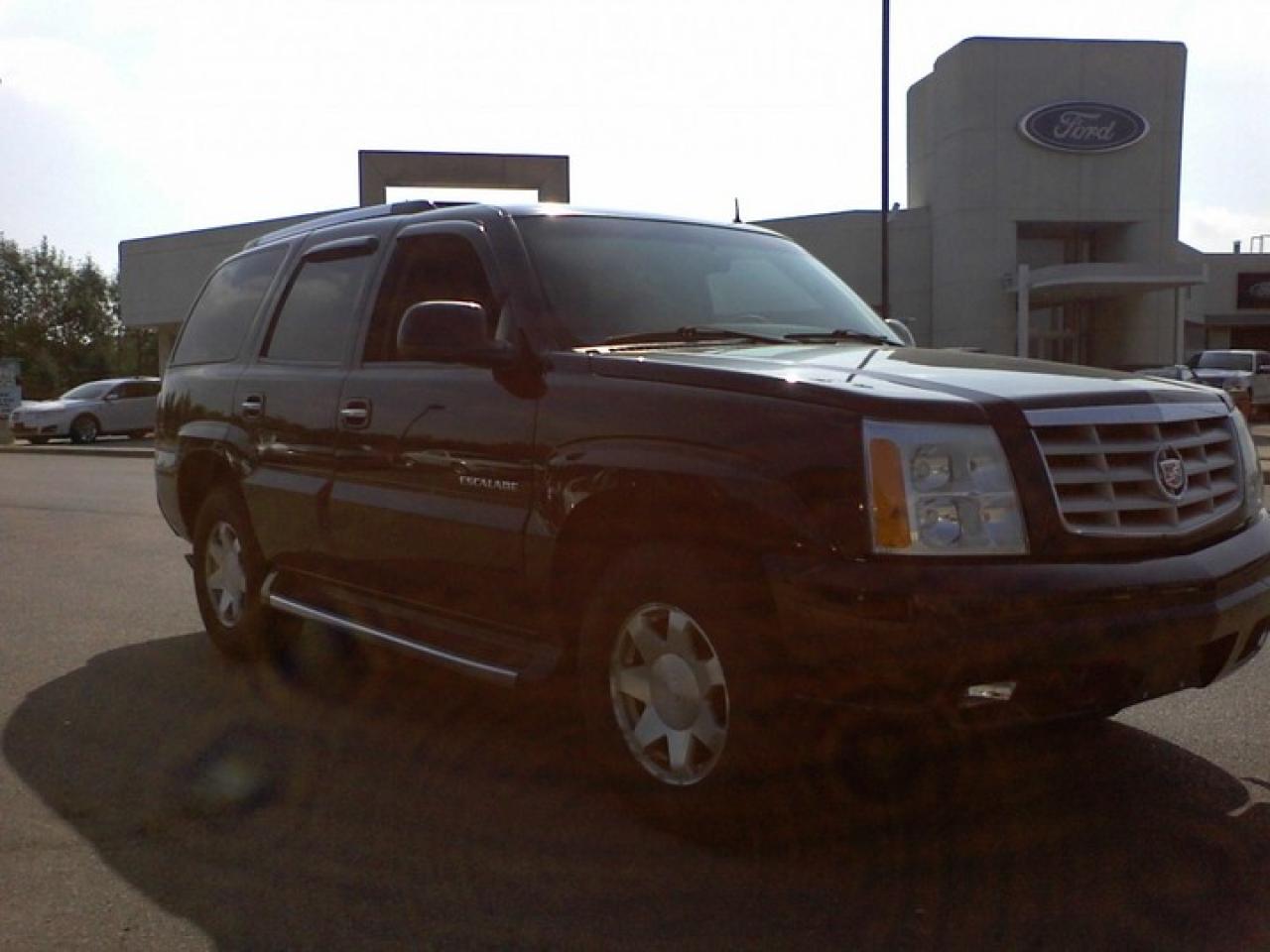 Used 2002 Cadillac Escalade  for sale in Mississauga, ON