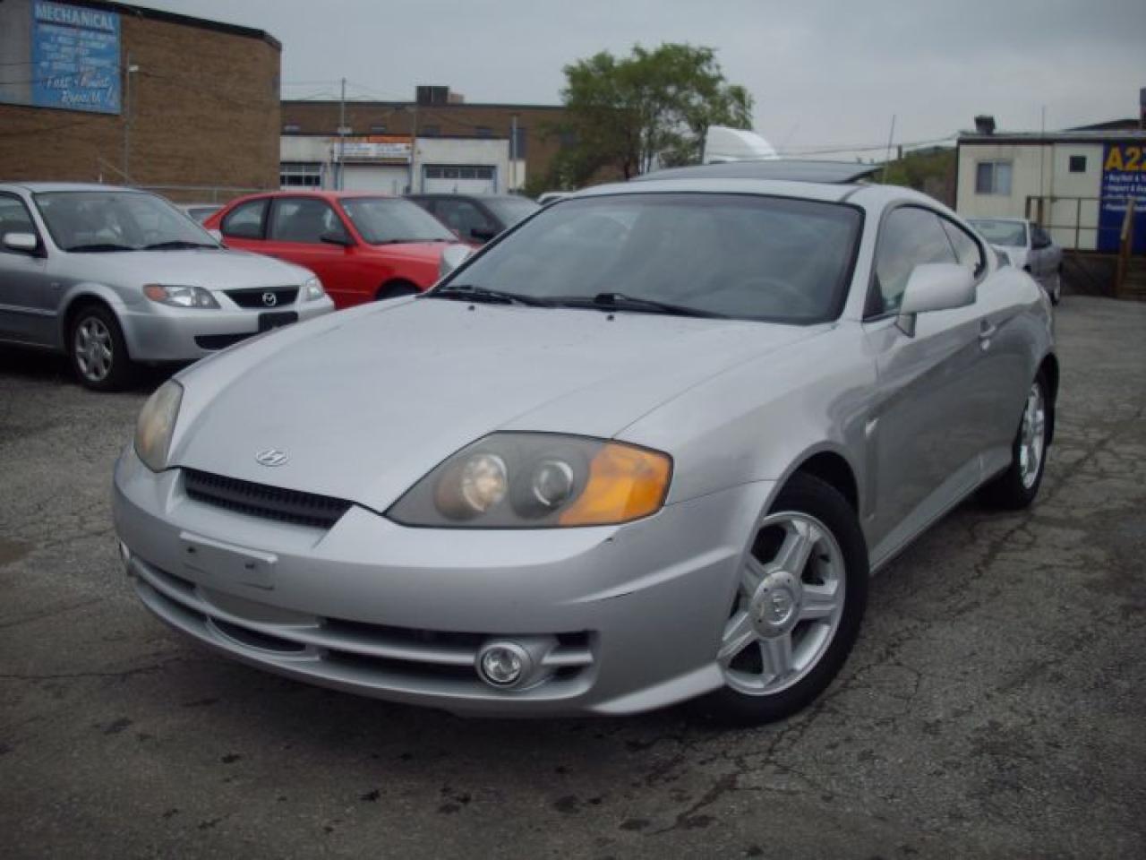 Used 2003 Hyundai Tiburon SE  4Cylinder Only 121000Km for sale in North York, ON