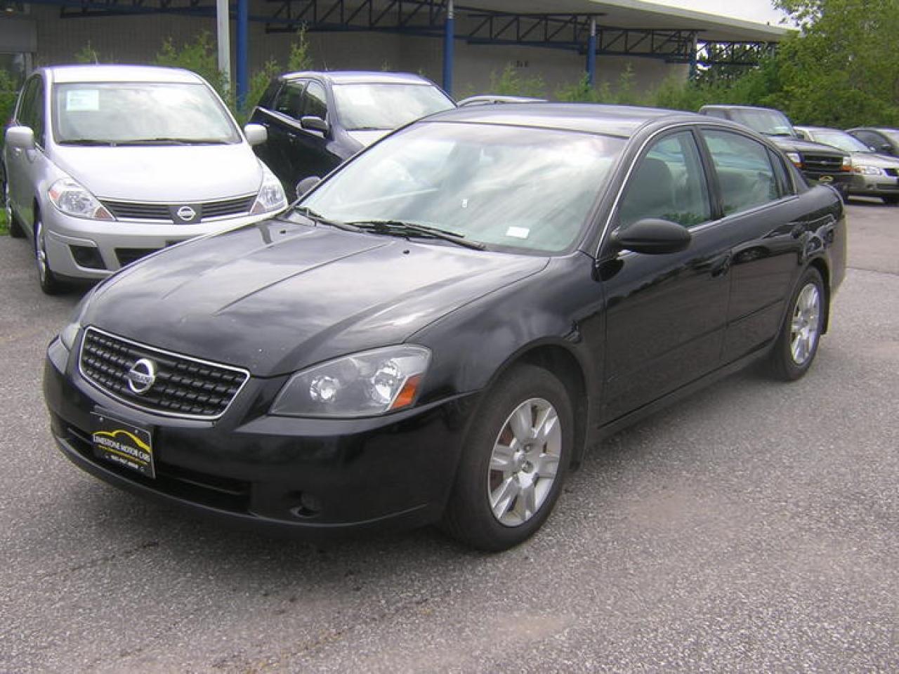 Used 2006 Nissan Altima 2.5s for sale in Newmarket, ON
