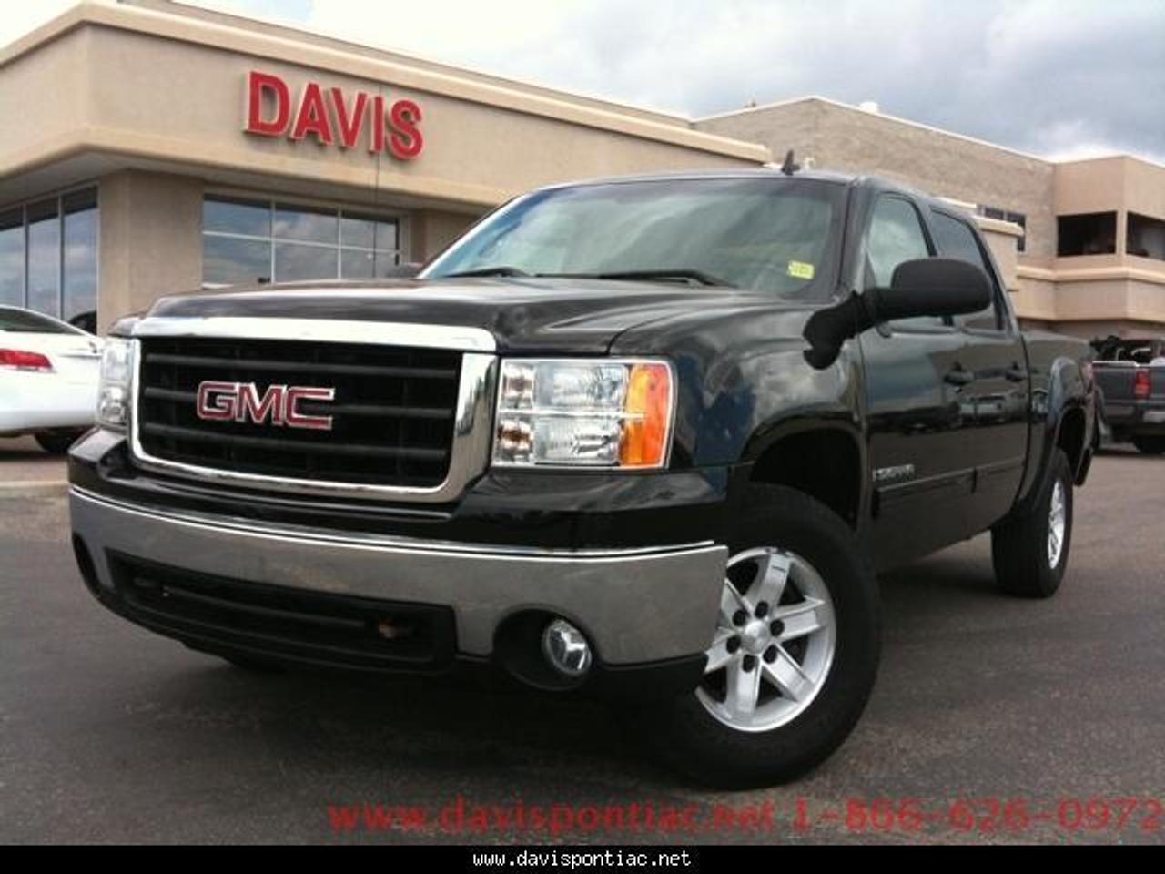 Used 2007 GMC Sierra 1500 WT for sale in Lethbridge, AB