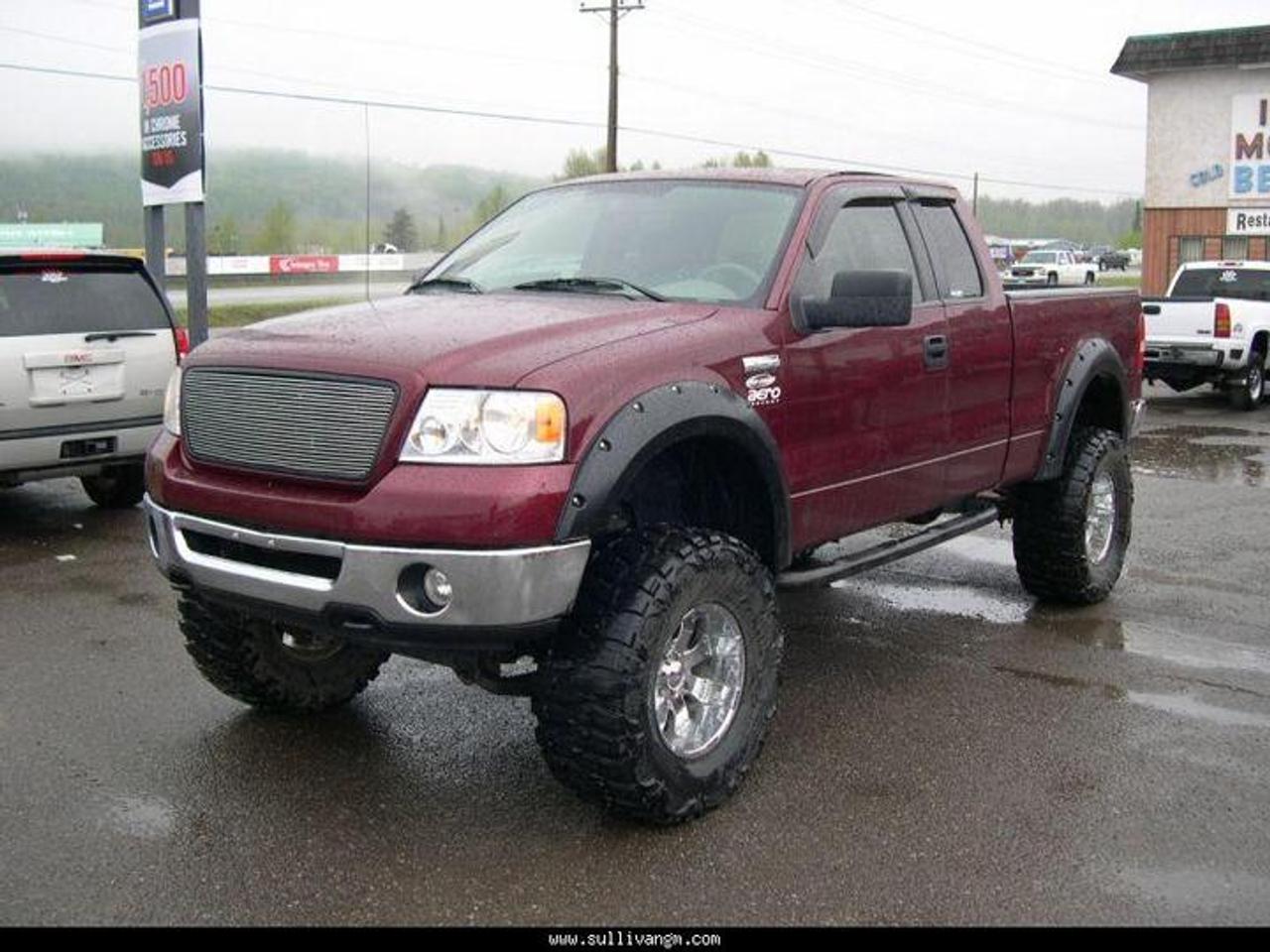 - Engine: 4.6 Liter SOHC
- GVWR: 7,001 - 8,000 Lbs.
- Brake System: Hydraulic
