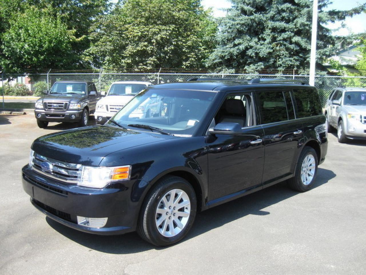 Used 2009 Ford Flex SEL for sale in Chilliwack, BC