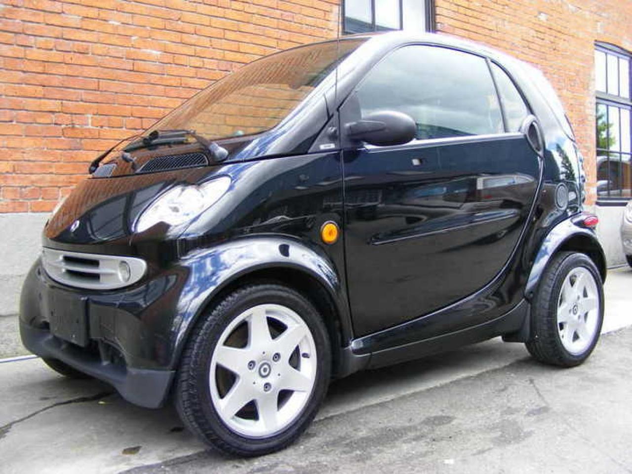 Used 2006 Smart For Two Coupe PULSE for sale in Vancouver, BC