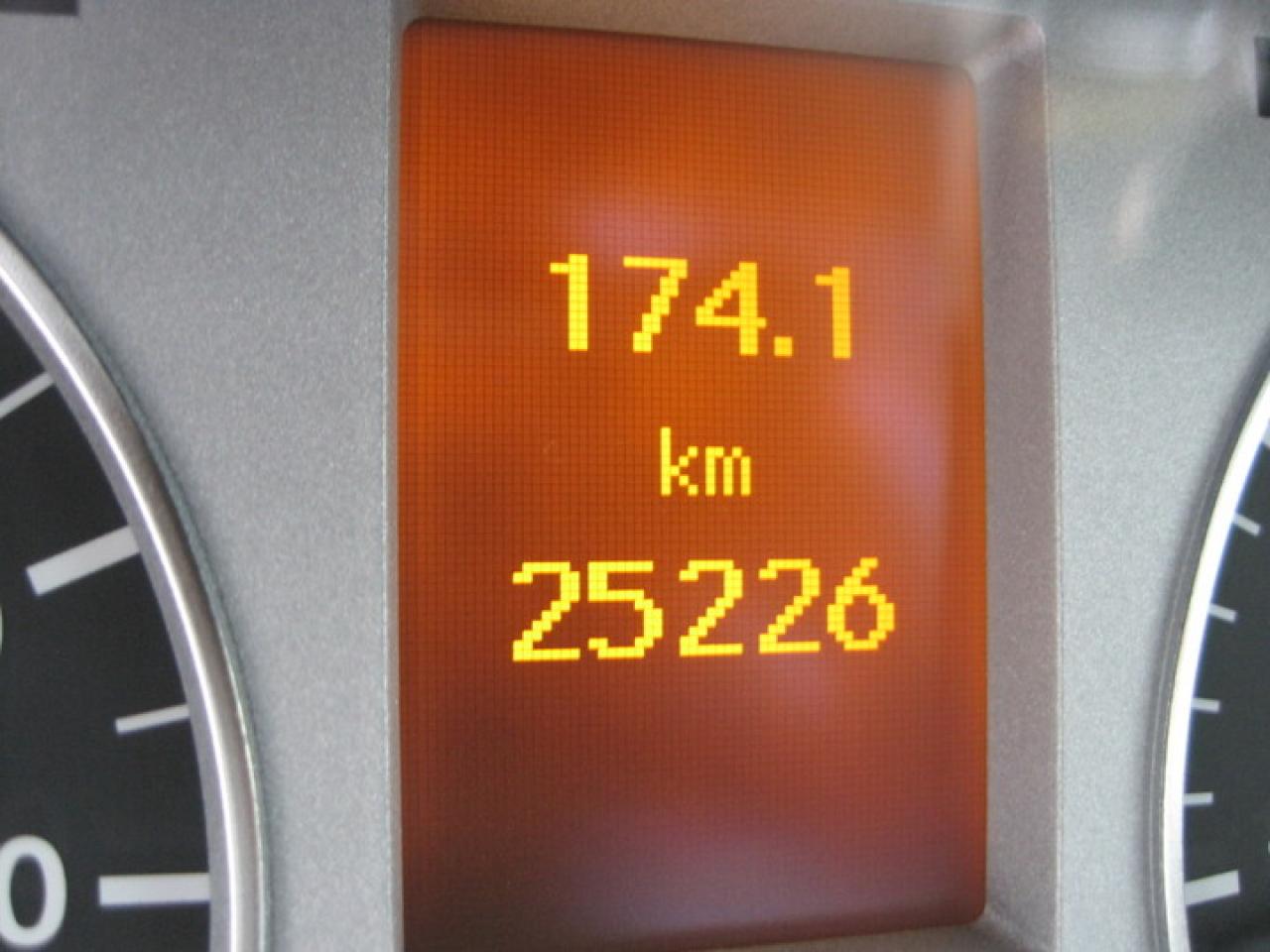 603279
