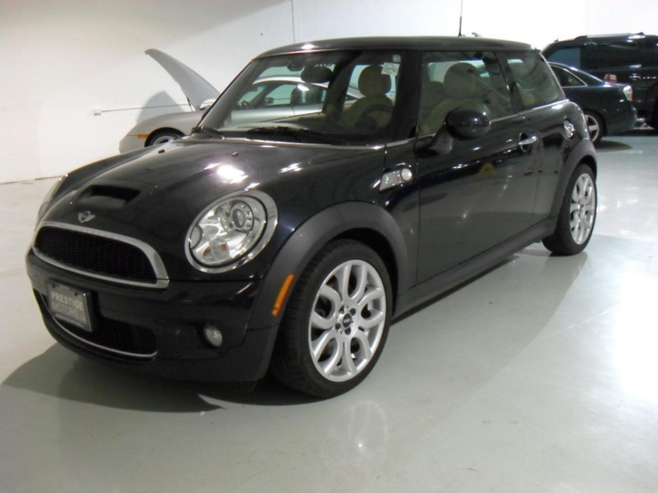Used 2007 Mini Cooper  for sale in Midland, ON