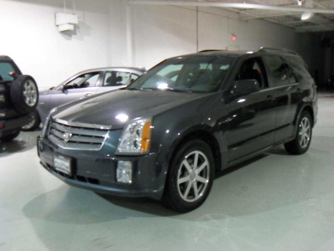 Used 2004 Cadillac SRX AWD, LOADED, PANORAMIC MOON ROOF for sale in Midland, ON