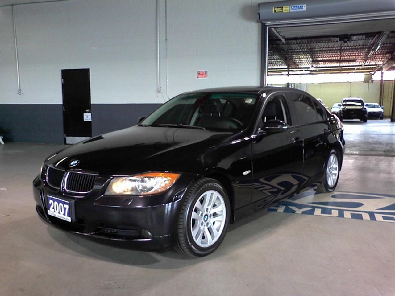 OFF LEASE CANADIAN CAR, SHOWROOM CONDITION, SAFE-POWERFUL AND LUXURIOUS, LEATHER INTERIOR, SUNROOF AND MUCH MORE, IN SUPER CLEAN CONDITION, EXTENDED WARRANTY AVAILABLE, CERTIFIED AND E-TESTED, FINANCING AVAILABLE, TAXES AND LICENSING NOT INCLUDED IN THE PRICE.