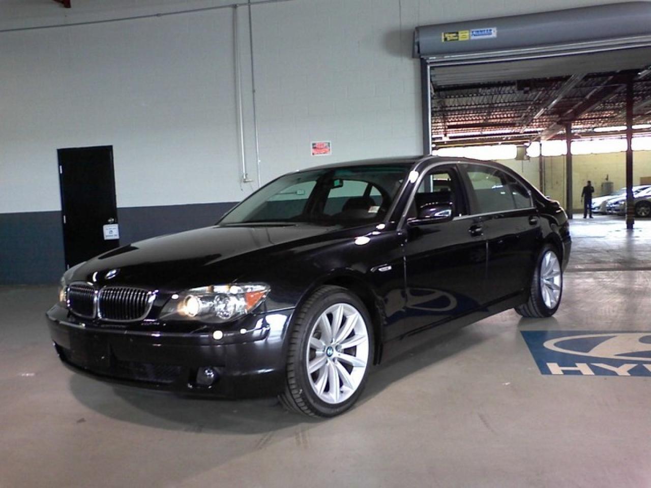 Used 2007 BMW 750Li NAVI-FACTORY WARRANTY-SUPER CLEAN for sale in Mississauga, ON