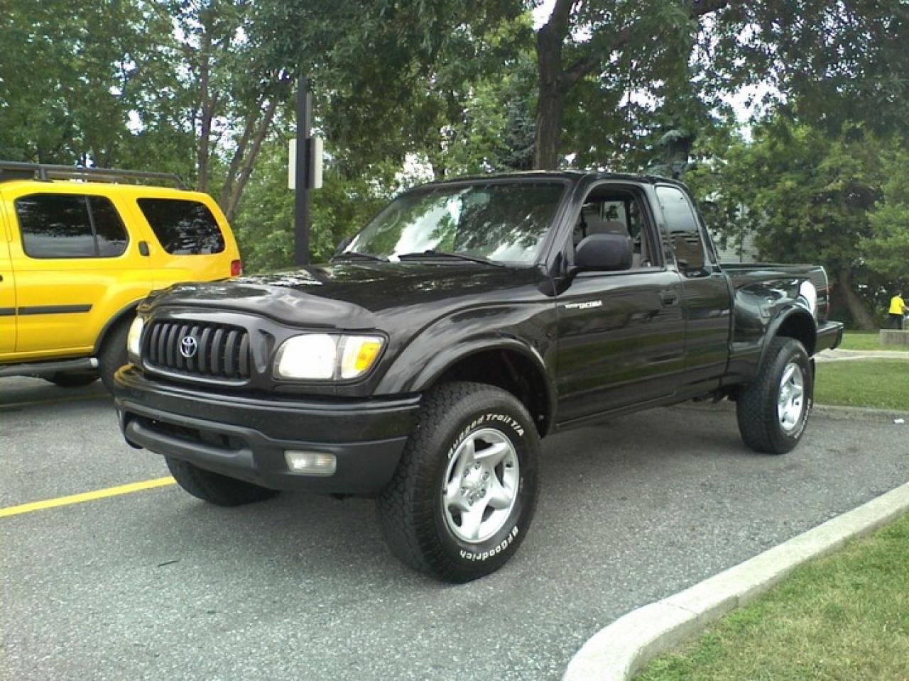 Used 2003 Toyota Tacoma  for sale in Toronto, ON