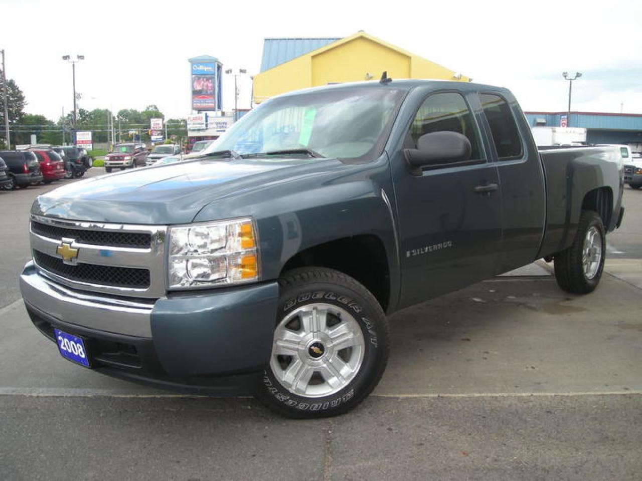Used 2008 Chevrolet Silverado 1500 1500 ExtCab LS for sale in Brantford, ON