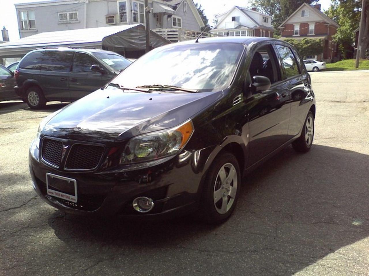 Air conditioning,Dual Airbags,Fog Lights,MP3 single disk,Tilt Steering
