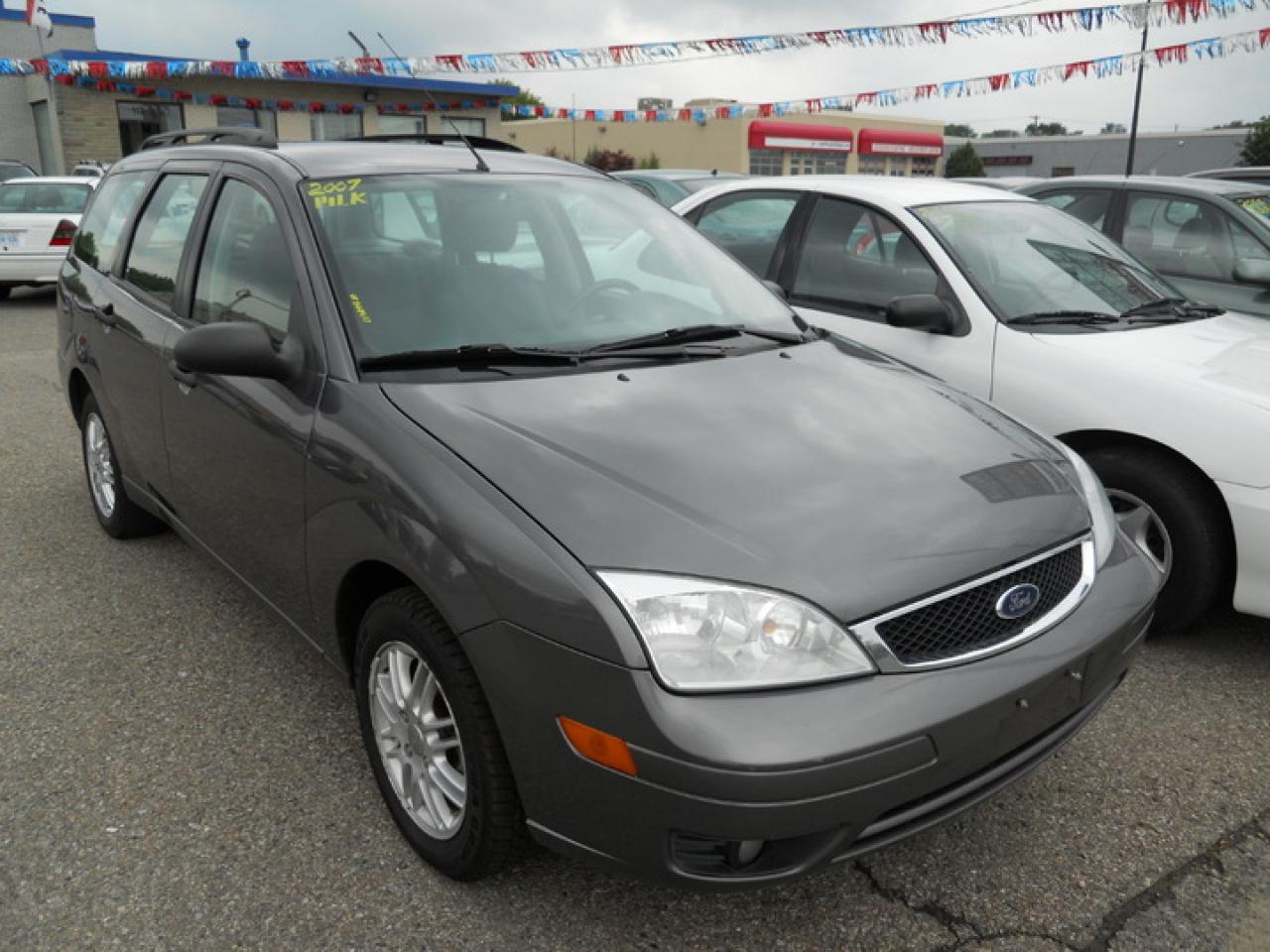 Used 2007 Ford Focus SE for sale in Brampton, ON