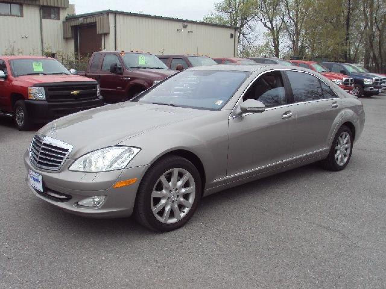 Used 2007 Mercedes-Benz S-Class S550  for sale in Ottawa, ON