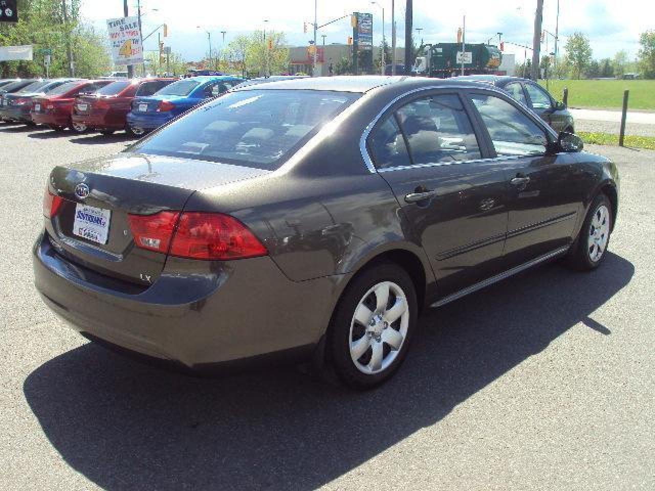 603649