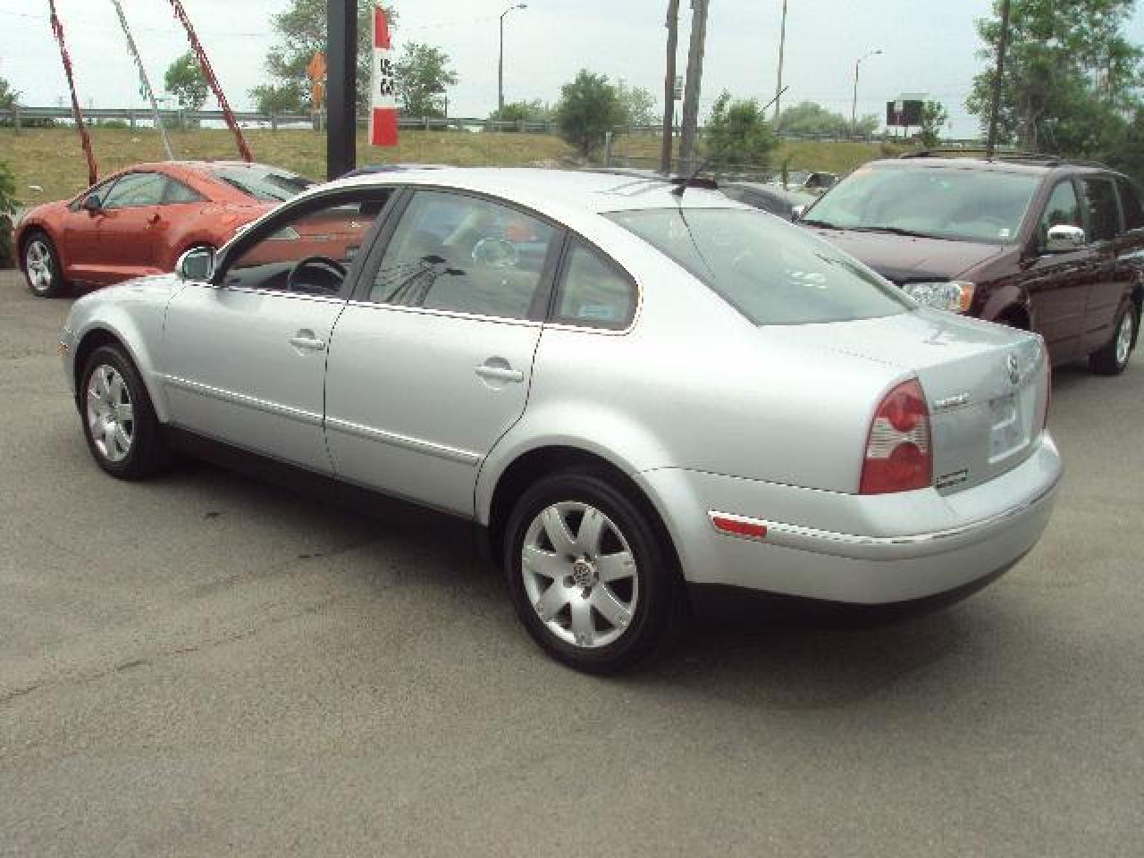 603661