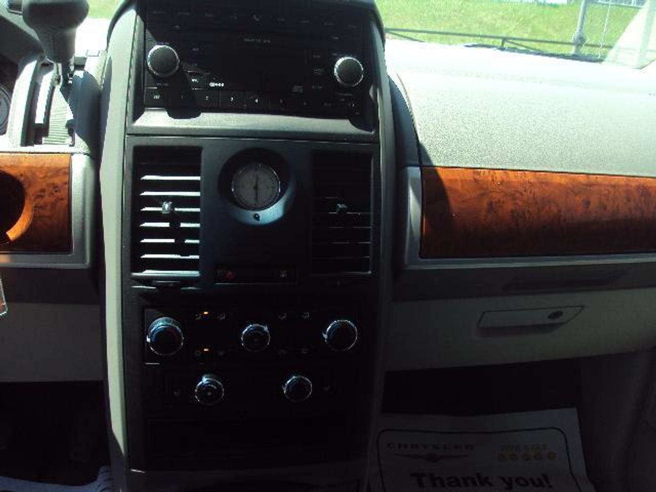 603681.9636592