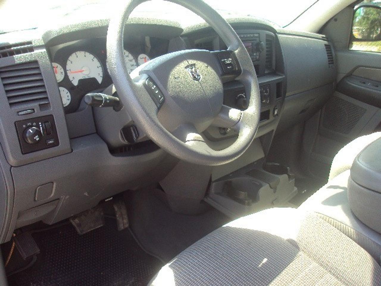 603693.9636767
