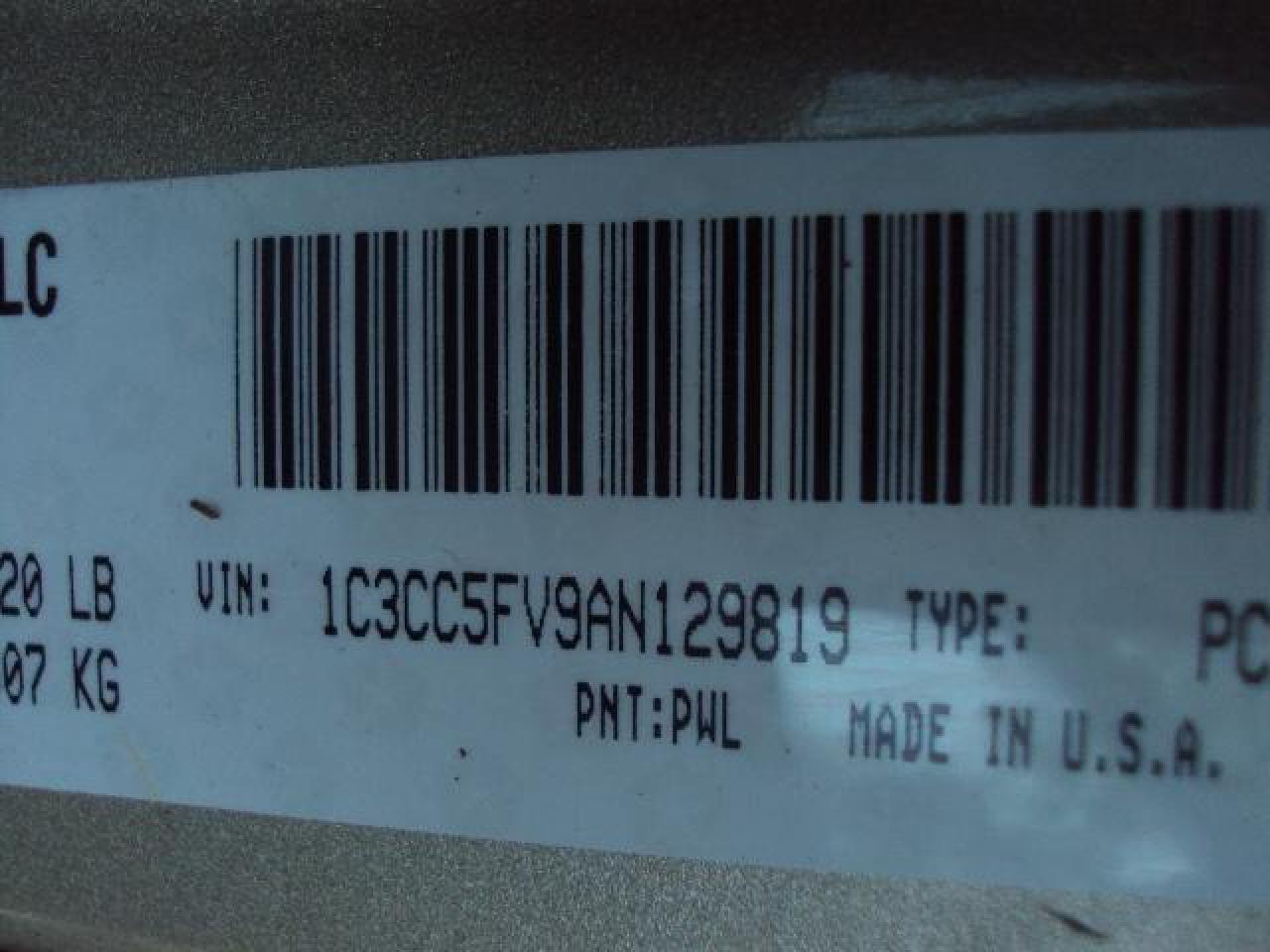 603697