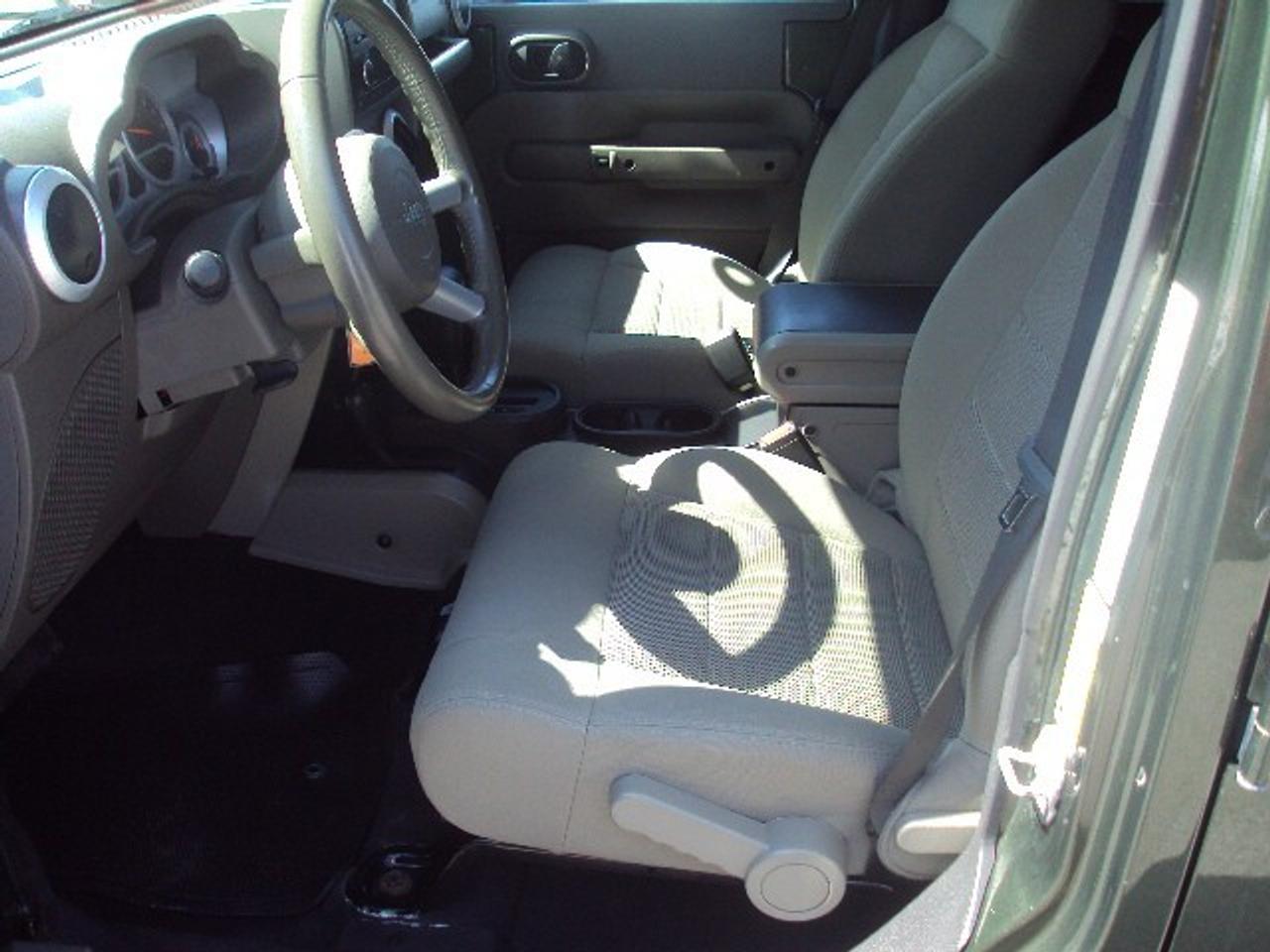 603703.9636894