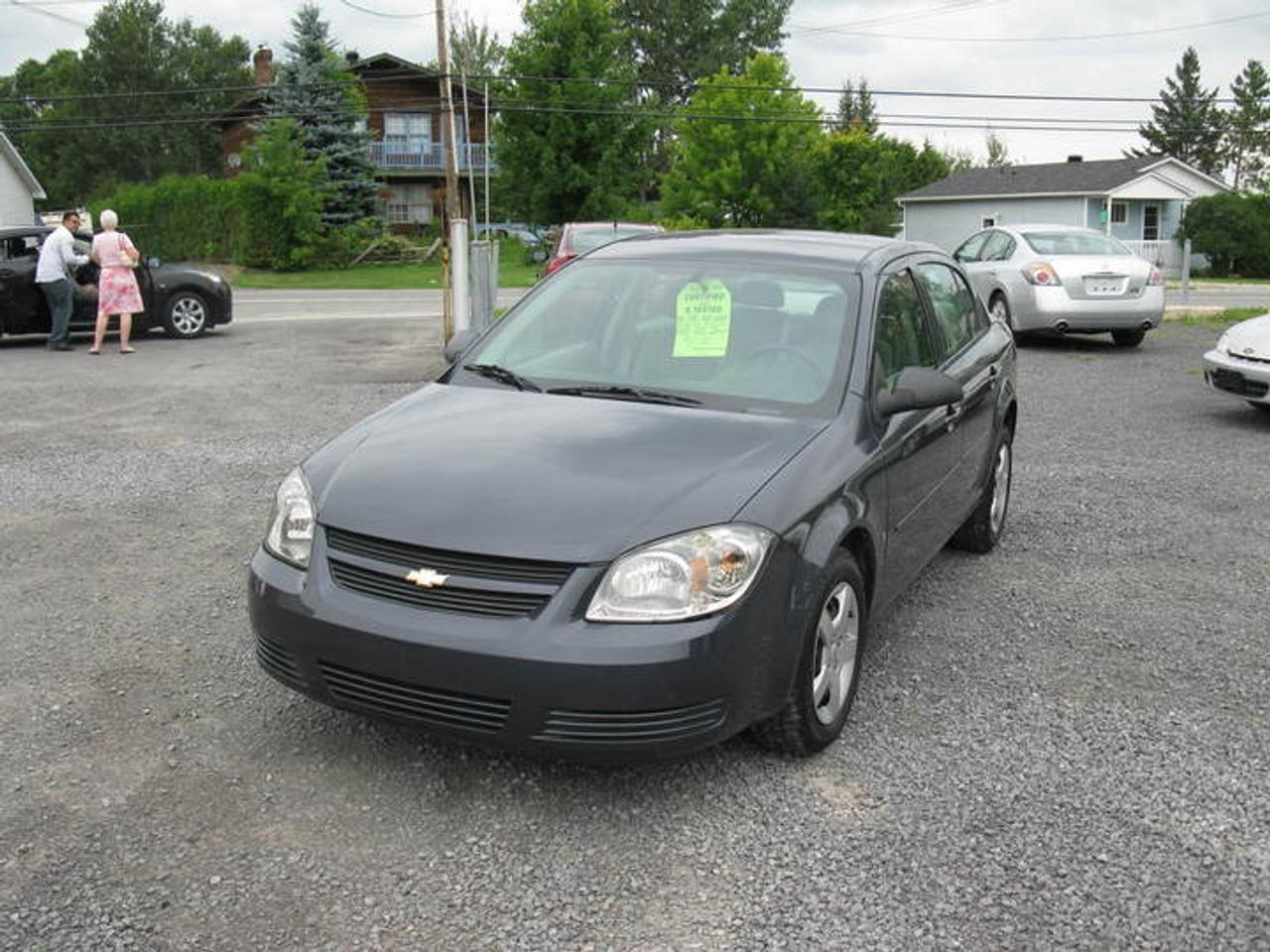 GREAT VALUE- RENTAL RETURN THAT LOOKS GREAT AND DRIVES GREAT...ONLY 48000KMS ON THIS 4 DOOR SEDAN FEATURING BALANCE OF FULL COVERAGE GM WARRANTY AND THE 5 YEAR 160000KMS GM WARRANTY. AIR CONDITIONING, CD PLAYER, AUTOMATIC TRANSMISSION AND SO MUCH MOREINCLUDES ONTARIO OR QUEBEC SAFETY ALONG WITH EMISSION TESTCAR PROOF VEHICLE HISTORY REPORT PROVIDED TO ALL CUSTOMERS AT NO CHARGEWE WILL BRING THE CAR TO YOU!ALL OUR VEHICLES CAN BE VIEWED AT YOUR HOME OR WORKPLACE BY APPOINTMENT., $249 STANDARD ADMIN FEE