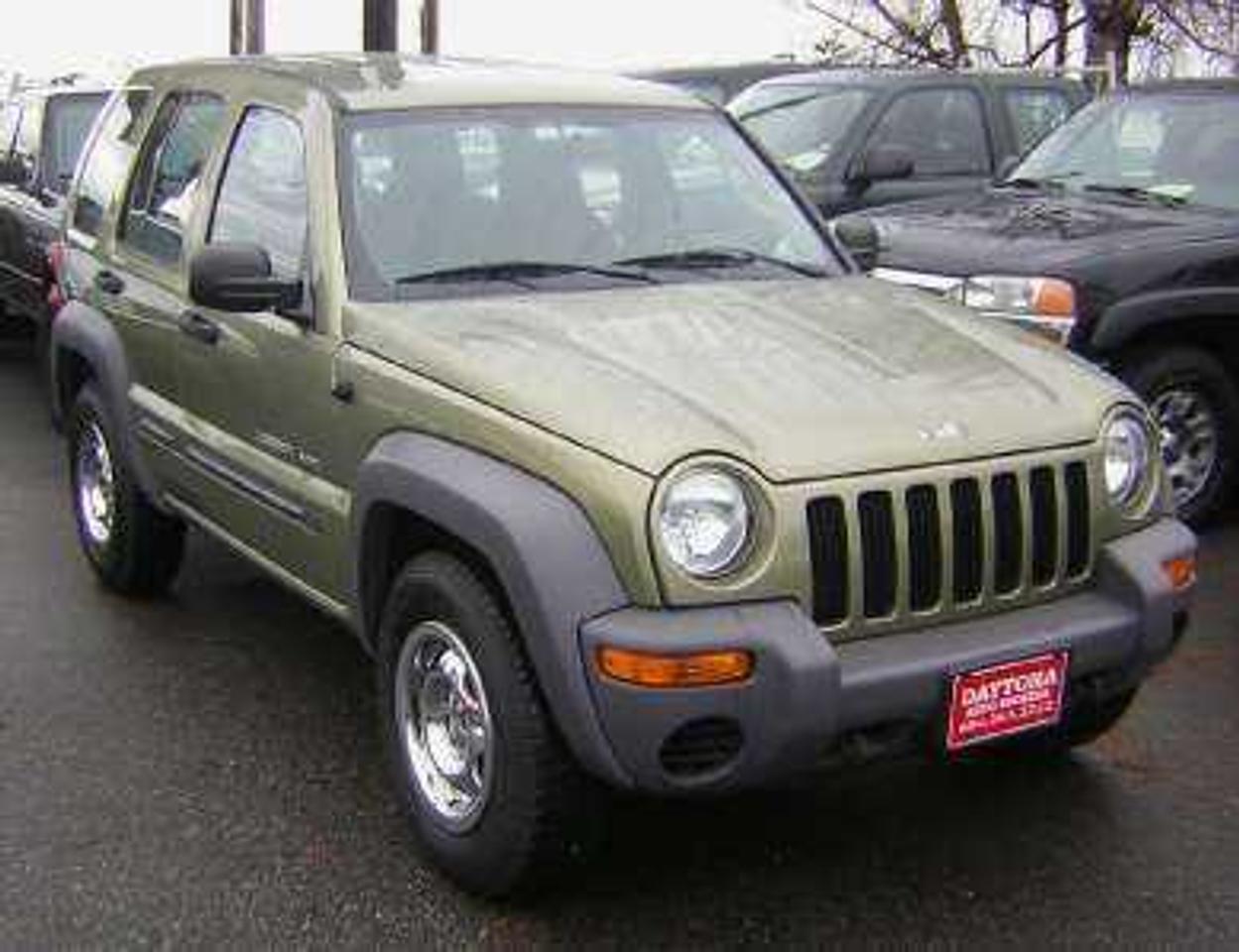 - Engine: 3.7 Liter MPI
- GVWR: 5001 - 6000 Lbs.
- Brake System: Hydraulic
2003 Jeep Liberty Sport 4x4 auto a/c power locks, cc
key less, local accident free vehicle in excellent condition,
only 96,000km, low kms, Financing available, $ 0 down available, 
Guaranteed credit approval, you work you drive,  on approved credit, 
to view our inventory or apply on line please visit www.daytonaauto.net
or call 604-263-2222