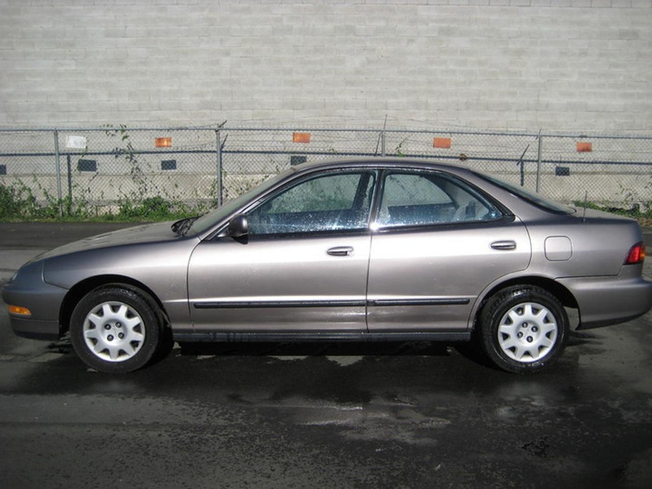 1995 ACURA INTEGRA, 4 DOOR, AUTOMATIC, LOCAL FAMILY SEDAN, WELL MAINTAINED AND IN EXCELLENT CONDITION.  ECONOMICAL 1.8 Liter ENGINE AND HONDA RELIABILITY...WONT LAST LONG!