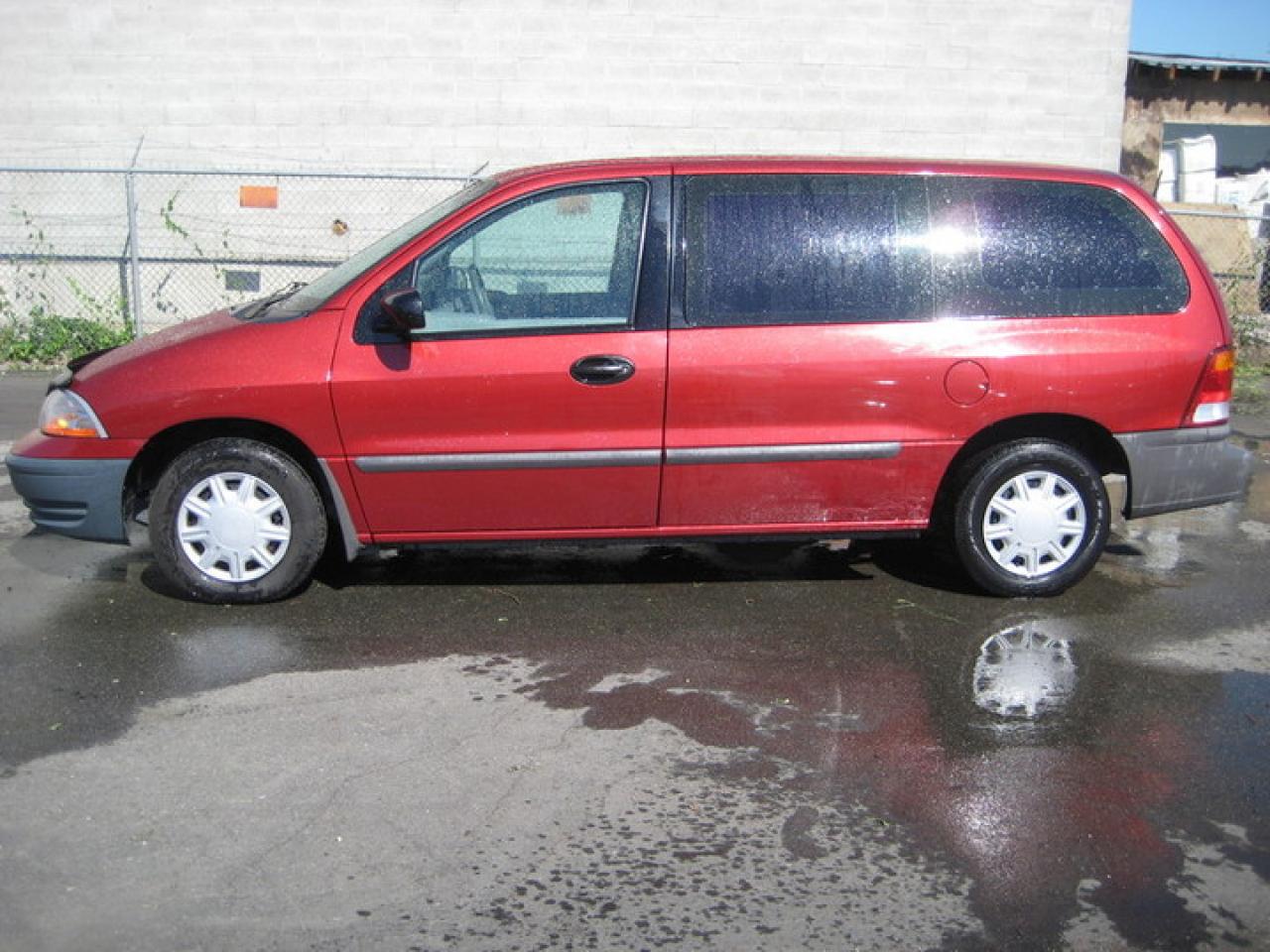 Used 1999 Ford Windstar LX for sale in Surrey, BC