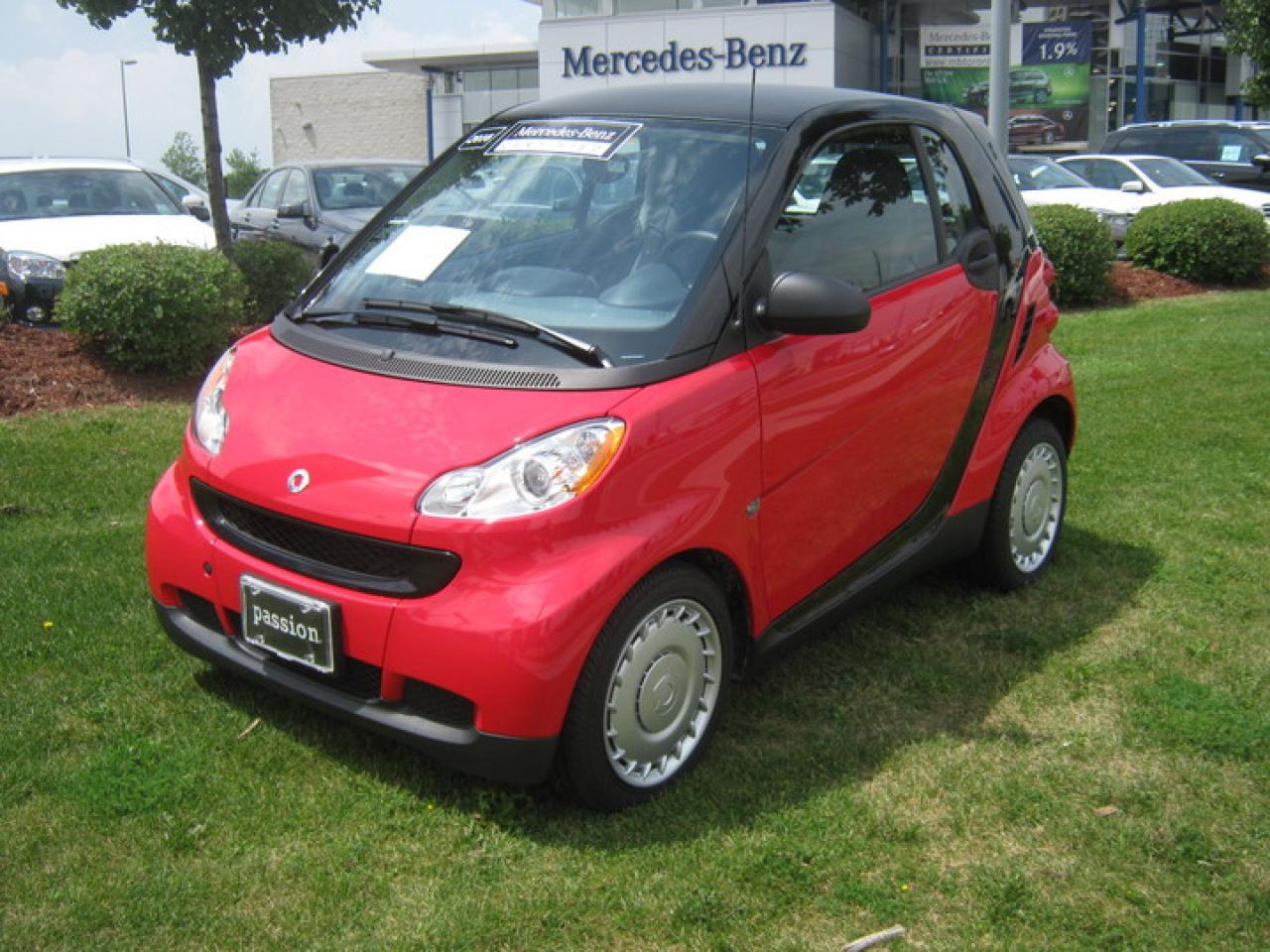 Used 2010 Smart fortwo coupe  for sale in Maple, ON