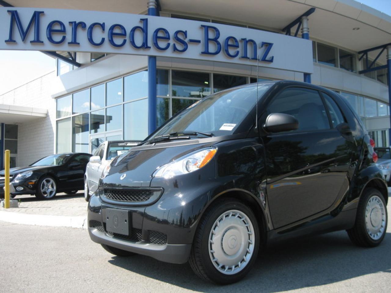 Used 2010 Smart fortwo coupe  for sale in Maple, ON