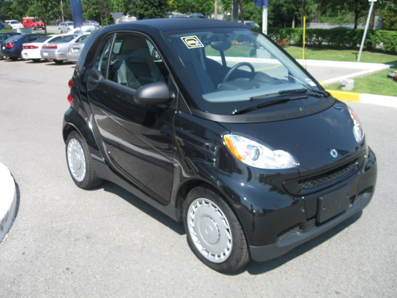 604005