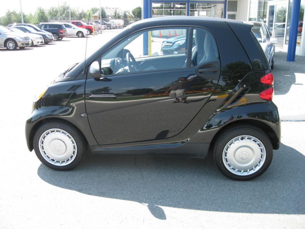 604005