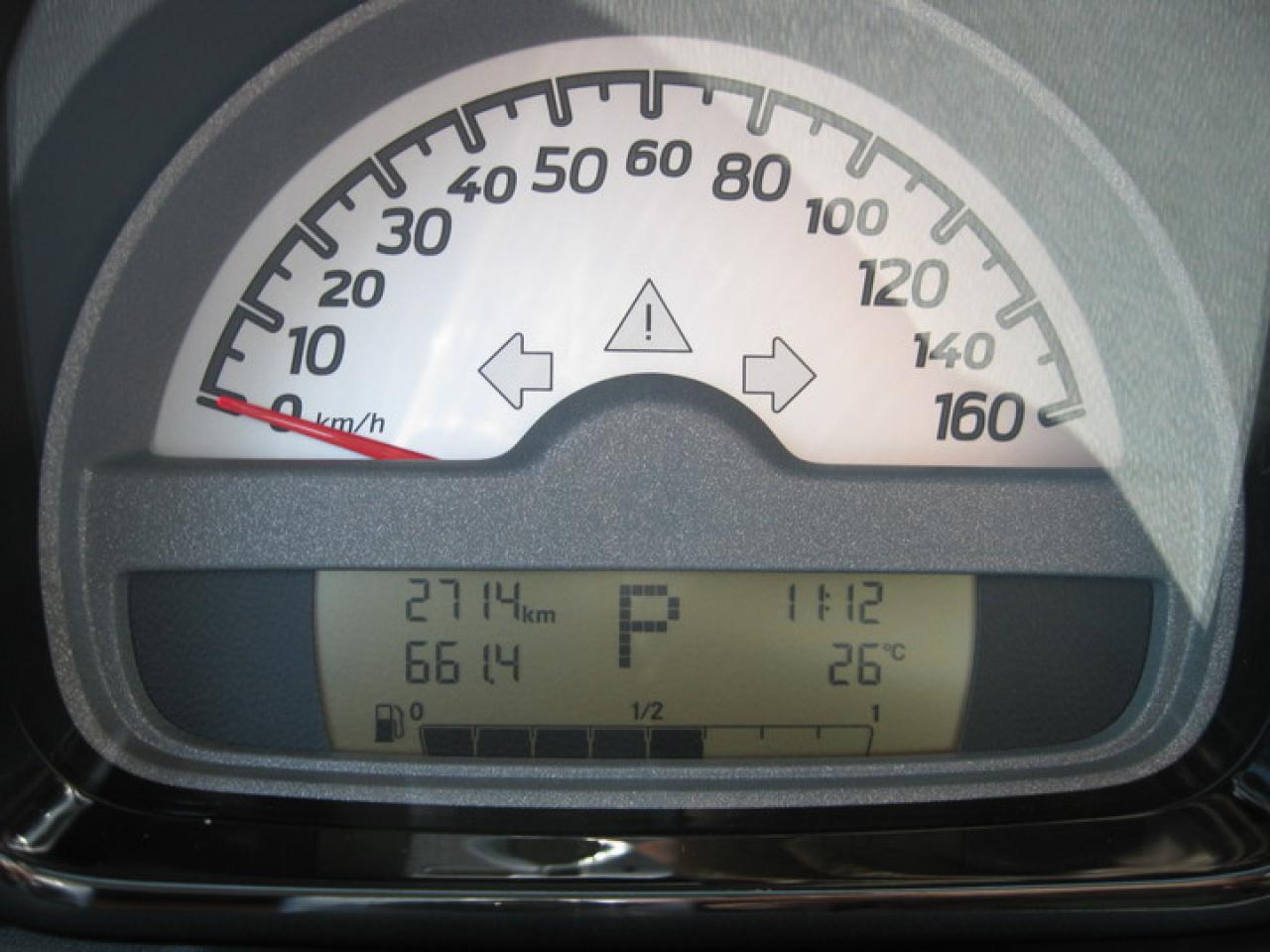 604005