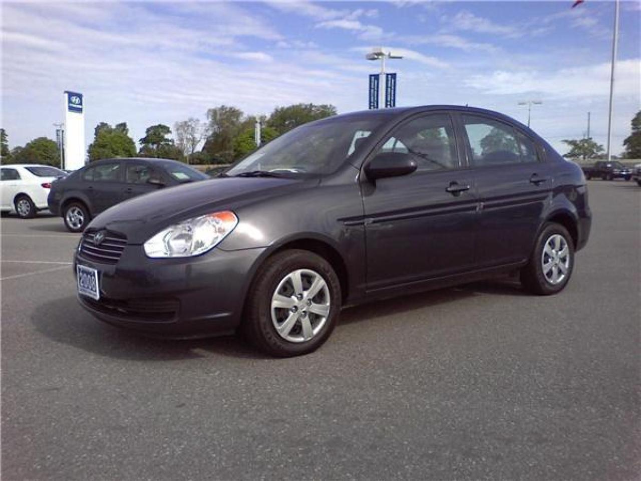 Used 2008 Hyundai Accent GL for sale in Port Hope, ON