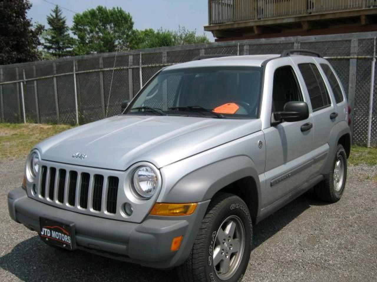 Used 2006 Jeep Liberty Sport for sale in Alvinston, ON