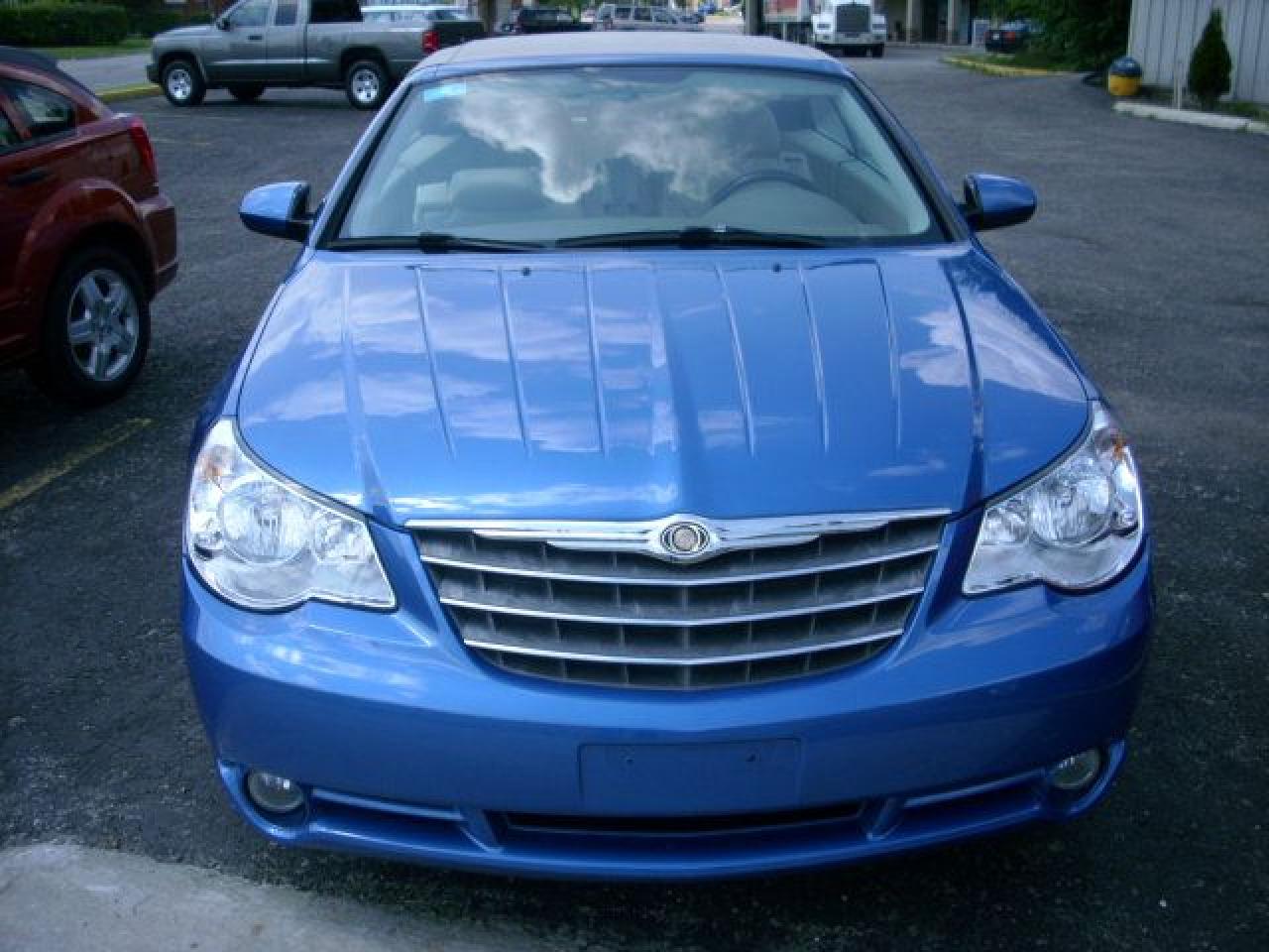Used 2008 Chrysler Sebring Limited for sale in Kitchener, ON