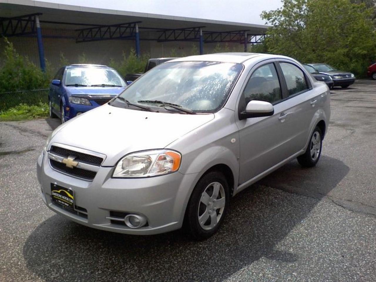 Used 2007 Chevrolet Aveo LT for sale in Newmarket, ON