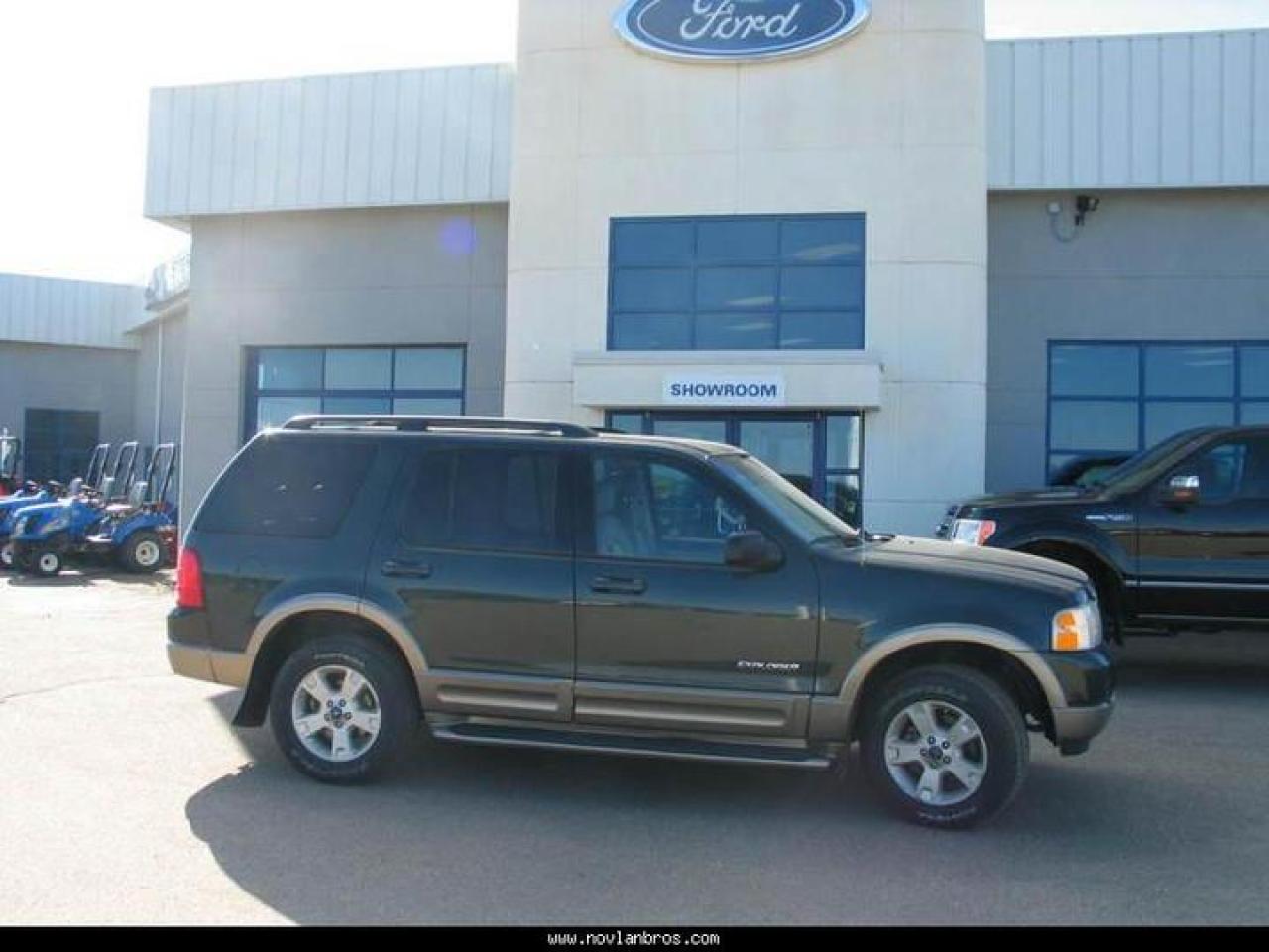 Used 2004 Ford Explorer Eddie Bauer for sale in Paradise Hill, SK