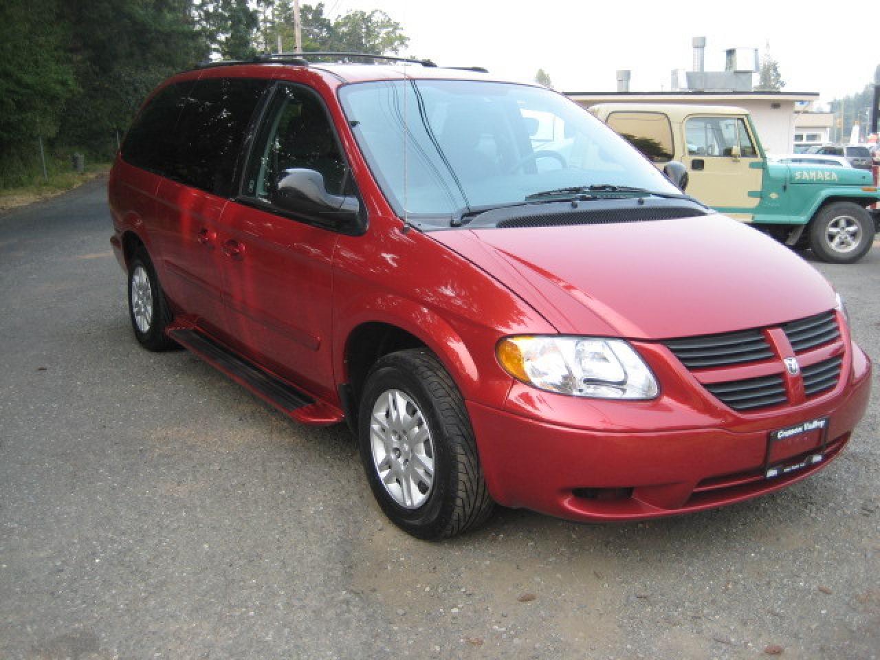 Used 2005 Dodge Grand Caravan SE for sale in Courtenay, BC