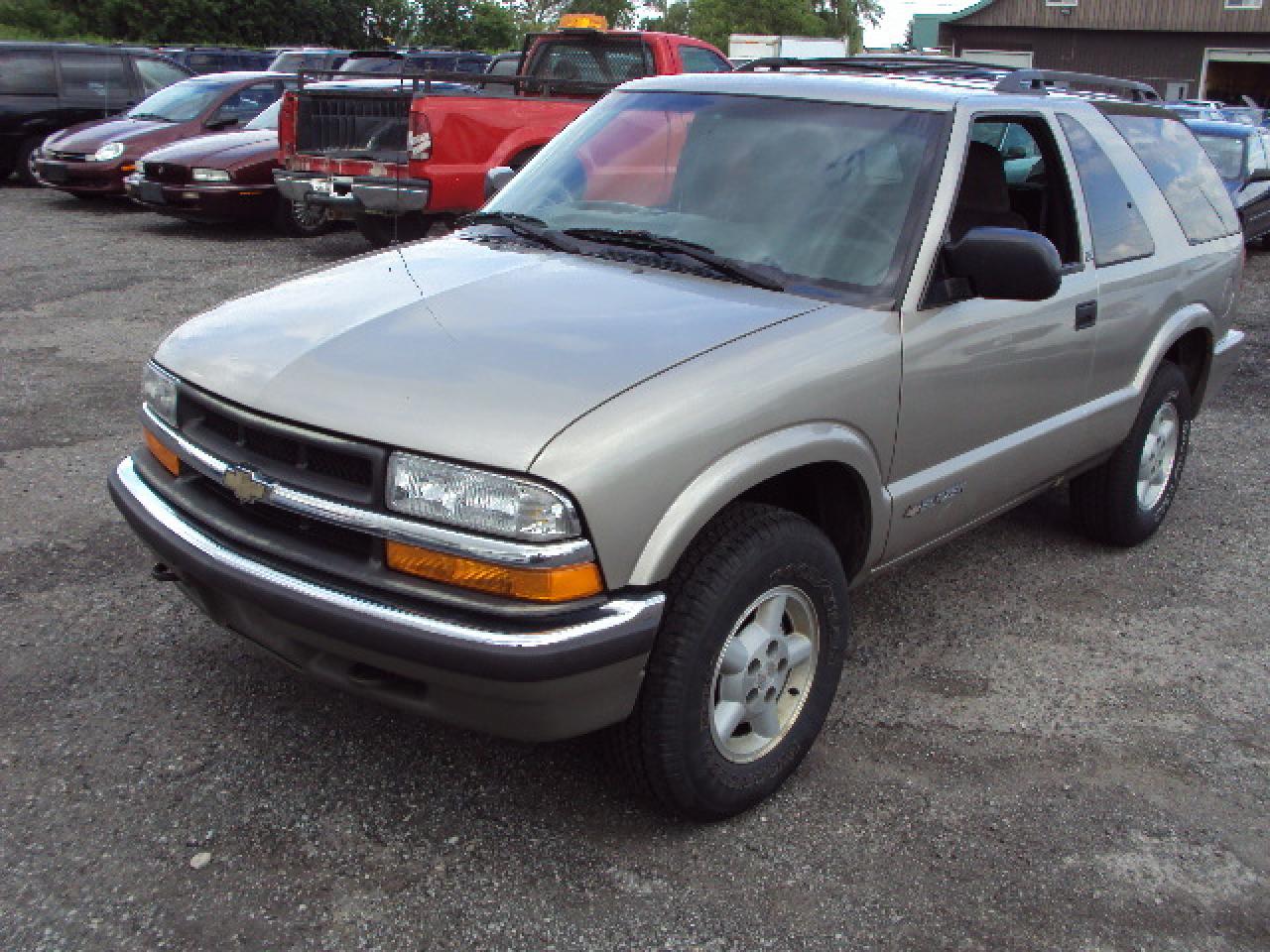 Used 2000 Chevrolet TrailBlazer  for sale in Bolton, ON