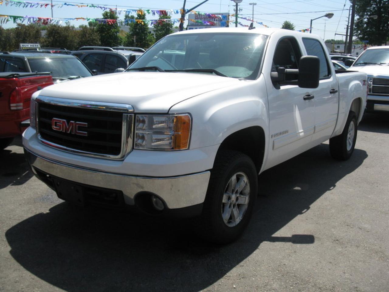 Used 2007 GMC Sierra  for sale in Oshawa, ON